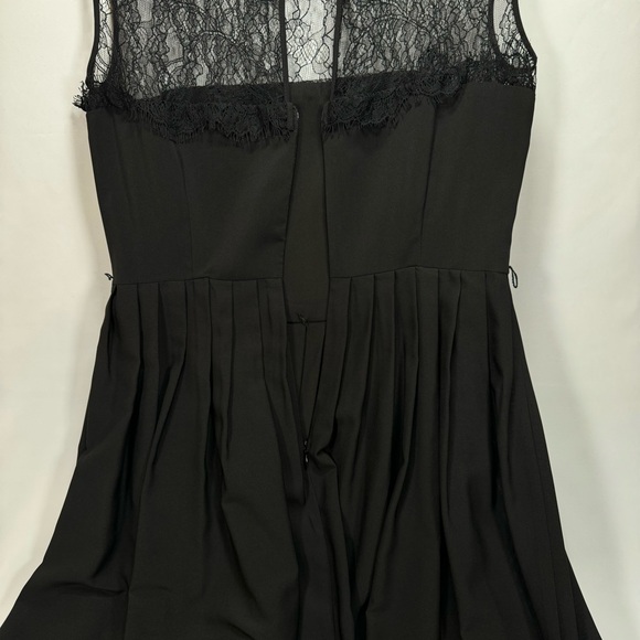 Calvin Klein Women's Black Dress Size 4 Lace Top Formal Wedding Dinner Travel - Picture 3 of 6
